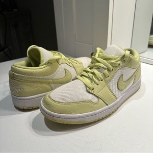 Women’s Nike Dunk Low Twists